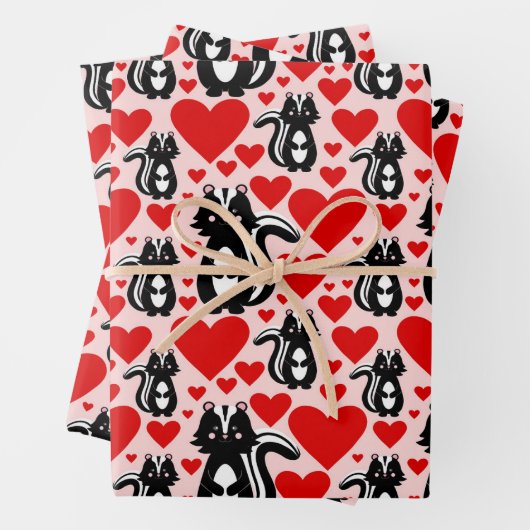 Valentinins rosa Skunk Herz Illustration Muster Geschenkpapier Set (Beispiel)