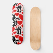 Valentinins rosa Skunk Herz Illustration Muster Skateboard (Vorderseite)