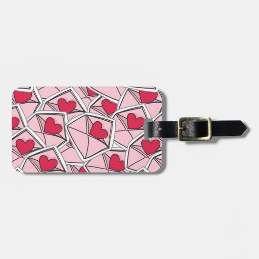 Valentinisches Herz über Umschläge Gepäckanhänger (Vorderseite horizontal)