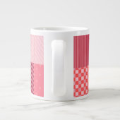 Valentinisches Patchwork Jumbo-Tasse (Rückseite)