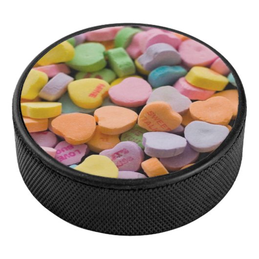 VALENTINS KANDY HEARDS EISHOCKEY PUCK (3/4)