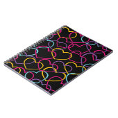 Valentinsgruß-Muster mit Farbherzen Notizblock (Linke Seite)