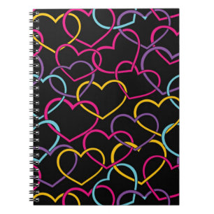 Valentinsgruß-Muster mit Farbherzen Notizblock