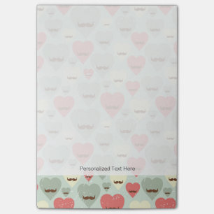 Valentinsgrußmuster mit Herzen und dem Schnurrbart Post-it Klebezettel