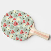 Valentinsgrußmuster mit Herzen und dem Schnurrbart Tischtennis Schläger (Seitenansicht)