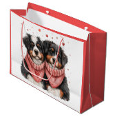 Valentinstag Bernese Mountain Hunde Große Geschenktüte (Vorderseite Schrägansicht)