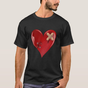 Valentinstag des roten gebrochenen Herzens T-Shirt