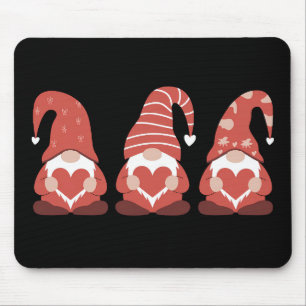 Valentinstag Drei süße Gnome halten Herz Mousepad