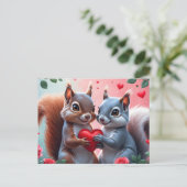 Valentinstag-Eichhörnchen mit Herz Feiertagspostkarte (Stehend Vorderseite)