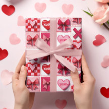 Valentinstag-Geschenkpapier Pink & Rote Elemente