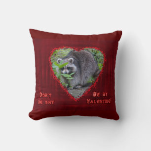 Valentinstag Gruß - Shy Raccoon Kissen