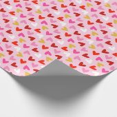 Valentinstag Herz auf hellrosa Geschenkpapier (Ecke)
