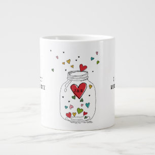 Valentinstag-Herzen in einer Dose mit Monogramm Jumbo-Tasse