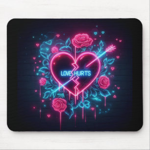 Valentinstag Liebe schmerzt Neon Heart Mousepad