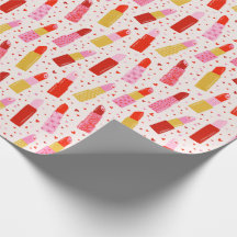 Valentinstag Lipsticks auf Creme