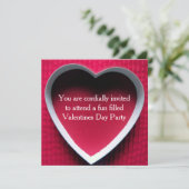 Valentinstag Party Einladung Rotes Herz Design (Stehend Vorderseite)