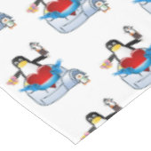 Valentinstag Pinguin Tischdecke (Schrägansicht)