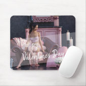 Valentinstag Schönheit in Fingerie auf dem Sofa Mousepad (Mit Mouse)