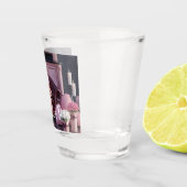 Valentinstag Schönheit in Fingerie auf dem Sofa Schnapsglas (Rechts)