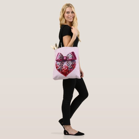 Valentinstag-Tasche Tasche (Am Model)