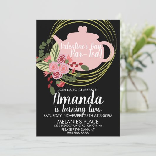 Valentinstag Tee Party Blumenstrauß Einladung (Stehend Vorderseite)