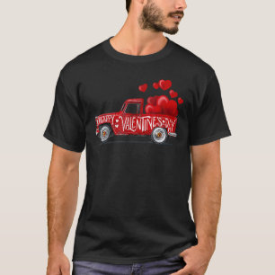 Valentinstag Women Red Farmhouse Truck T-Shirt