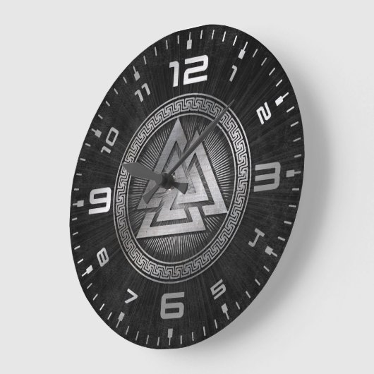 Valknut Große Wanduhr (Winkel)
