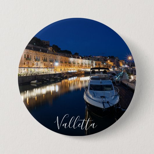 Valletta Uferviertel mit kleinem Hafen Button (Vorderseite)