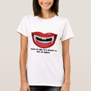 Vampir Mund mit Reißzähnen und Zähnen T-Shirt