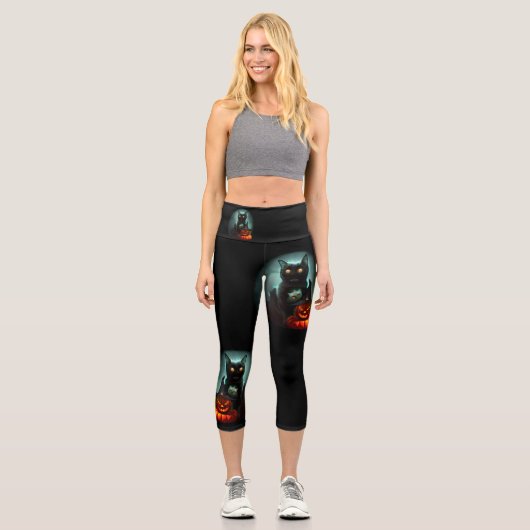 Vampire Cat and Wizard Pumpkin Halloween Surreal Capri Leggings (Vorderseite)