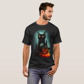 Vampire Cat and Wizard Pumpkin Halloween Surreal T-Shirt (Vorne ganz)