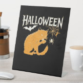 Vampire Cat's Halloween Classic T-Shirt Sockelschild (In Situ)