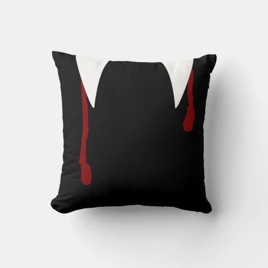 Vampire Fangs und Blood Goth Kissen (Vorderseite)