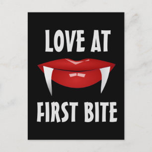 VAMPIRE FRAU RED LIPS LIEBE ERSTE WEBSITE POSTKARTE