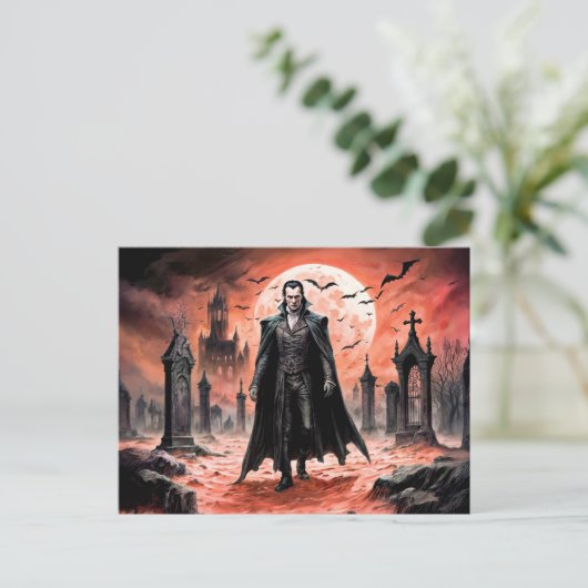 Vampire in Moonlit Graveyard Postkarte (Stehend Vorderseite)