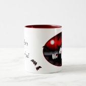 Vampire Kilroy schlägt Tasse (Mittel)