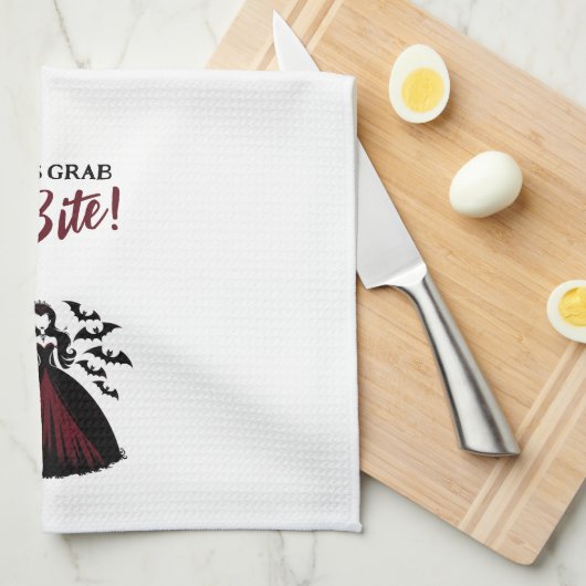 Vampire Queen Halloween Geschirrtuch (Viertel Falte)