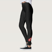 Vampirmuschel mit roten Lippen auf schwarz Leggings (Links)
