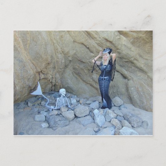 Vamplified Malibu Beach Untote Postkarte (Vorderseite)