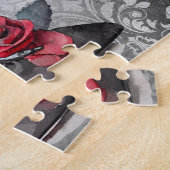 Vampy Spiked Stiletto | Rote Rose High Heel Grunge Puzzle (Seite)