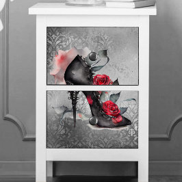 Vampy Spiked Stiletto | Rote Rose High Heel Grunge Seidenpapier