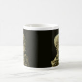 Van Gogh, der Skeleton Kaffee-Tasse raucht Kaffeetasse (Mittel)