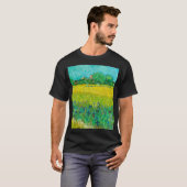 Van Gogh Field mit Irische in der Nähe von Arles T-Shirt (Vorne ganz)