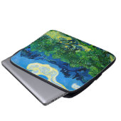 Van Gogh Olivenbäume in einer Bergwelt Laptopschutzhülle (Vorne Knopf)