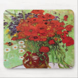 Van Gogh Red Poppies und Daisies Mouse Pad Mousepad<br><div class="desc">Van Gogh Red Poppies and Daises Mauspad. Ölmalerei auf Leinwand aus dem Jahr 1890. Ein farbenfrohes Gemälde von Van Gogh, das zwar nicht so berühmt ist wie seine berühmte Vase der Sonnenblumen, aber ein weiterer charmanter Eintrag in den umfangreichen Blumenkatalog des Künstlers. Ein großartiges Geschenk für Fans von Poppies, Blumenkunst,...</div>