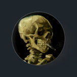 Van Gogh Smoking Skeleton Button<br><div class="desc">Button mit Vincent van Gogh Ölgemälde Skull of a Skeleton with Burning Cigarette (1885-86). Ein großartiges Geschenk für die Fans von Post-Impressionismus und holländischer Kunst!</div>