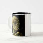 Van Gogh Smoking Skeleton Zweifarbige Tasse (Vorderseite Links)