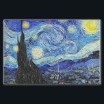 Van Gogh Starry Night Seidenpapier<br><div class="desc">Die Sternennacht, Juni 1889 vorne. Niederländischer postimpressionistischer Maler, der posthum zu einer der berühmtesten und einflussreichsten Persönlichkeiten in der Kunstgeschichte der Western wurde. In einem Jahrzehnt schuf er etwa 2.100 Kunstwerke, darunter etwa 860 Ölgemälde, die größtenteils aus den letzten zwei Jahren seines Lebens stammen. Sie umfassen Landschaften, Stillleben-Gemälde, Portraits und...</div>