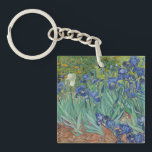 Van Gogh Vintag Irises Schlüsselanhänger<br><div class="desc">Dieses wunderschöne Produkt wurde 1889 von Iren inspiriert, von Vincent van Gogh gemalt. Das Bild zeigt blaue Reisungen mit grünen Stielen und Blätter mit spitzen Spitzen, die in rot-brauner Erde gepflanzt sind.</div>