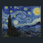Van Gogh's klassische Malerei The Starry Night Poster<br><div class="desc">Vincent van Gogh's "The Starry Night" (1889) ist eines seiner berühmtesten und faszinierendsten Werke, bekannt für seinen wirbelnden Himmel, glühende Sterne und kühnen Pinselstriche. Das Gemälde zeichnet sich durch einen lebhaften Nachthimmel aus, der mit wirbelnden Blues- und Gelbmustern gefüllt ist. Die Sterne sind groß, hell und fast surreal, als wären...</div>